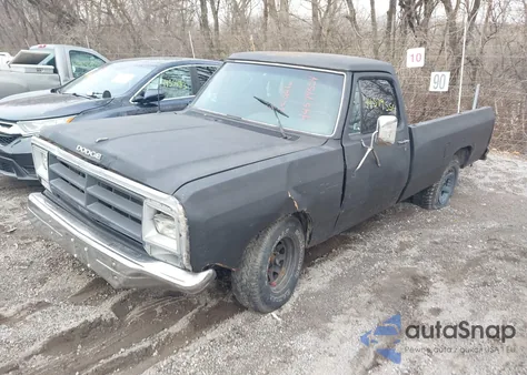 1985 Dodge D-Series D100/D150 z USA, uszkodzony, nr VIN 1B7FD14T1FS571678